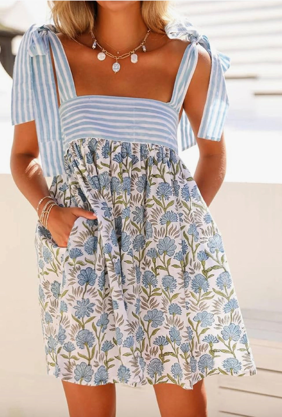 In bloom mini in blue